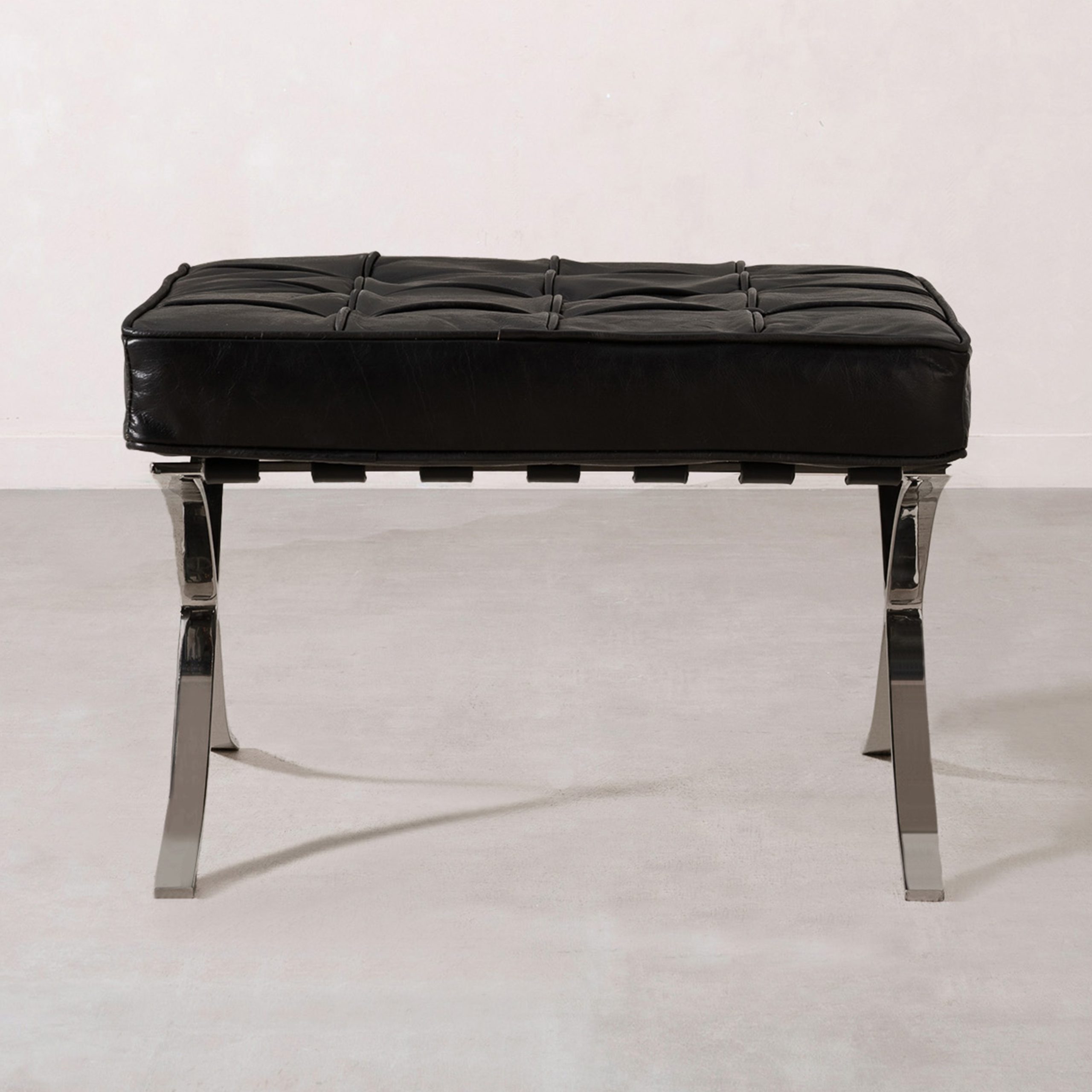 Puf Milano, черный