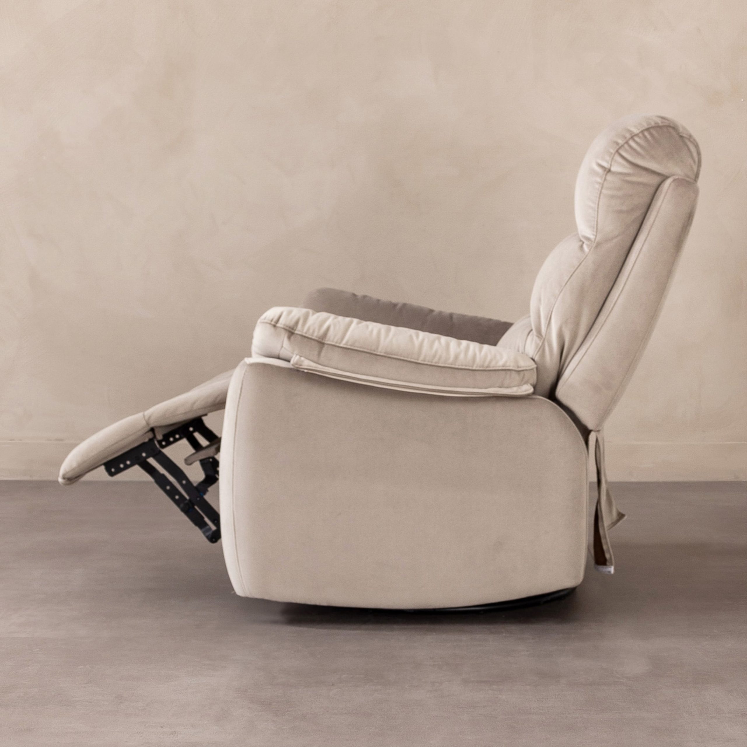 Кресло MARCO TV, бежевое