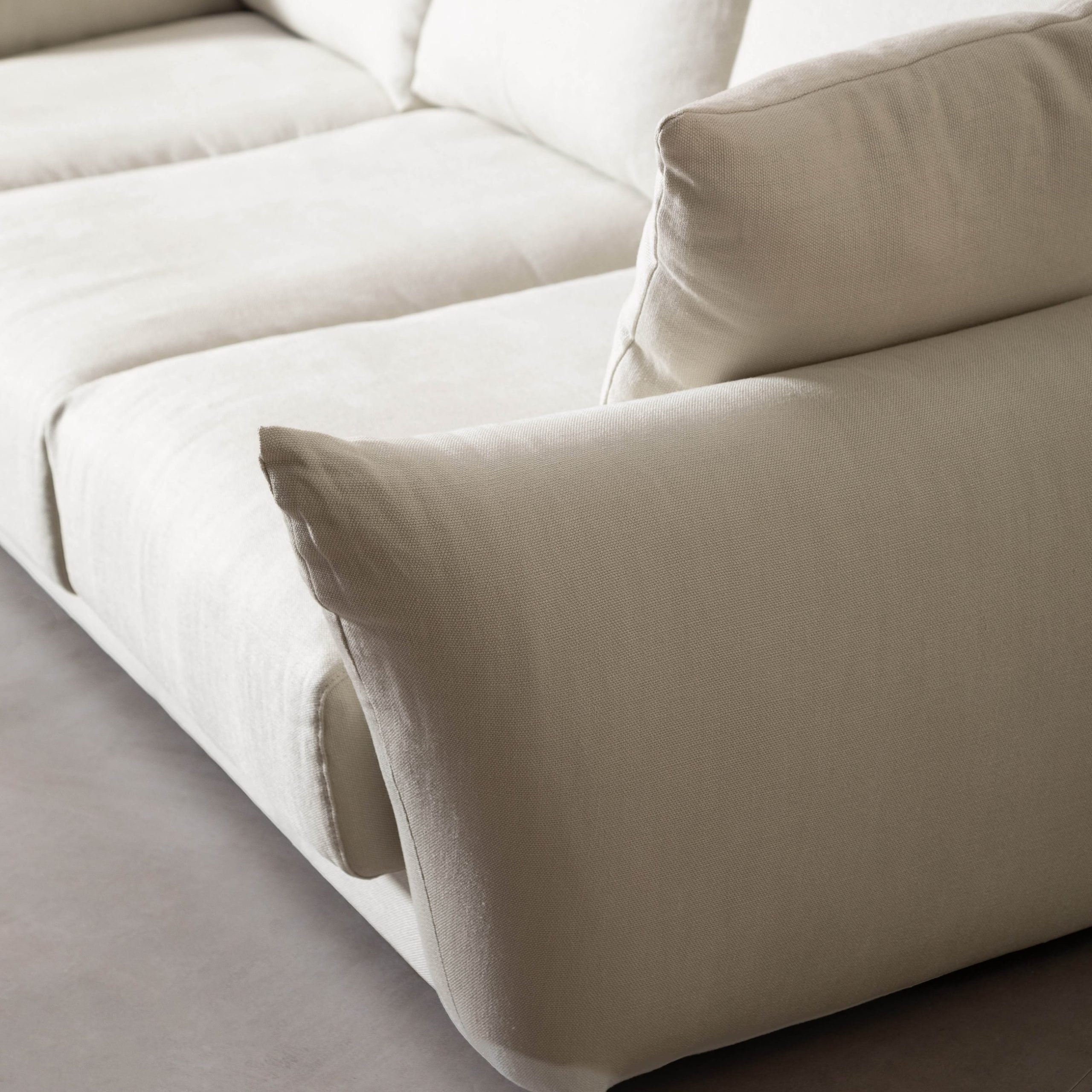 Диван Sense, слоновая кость (Ivory)