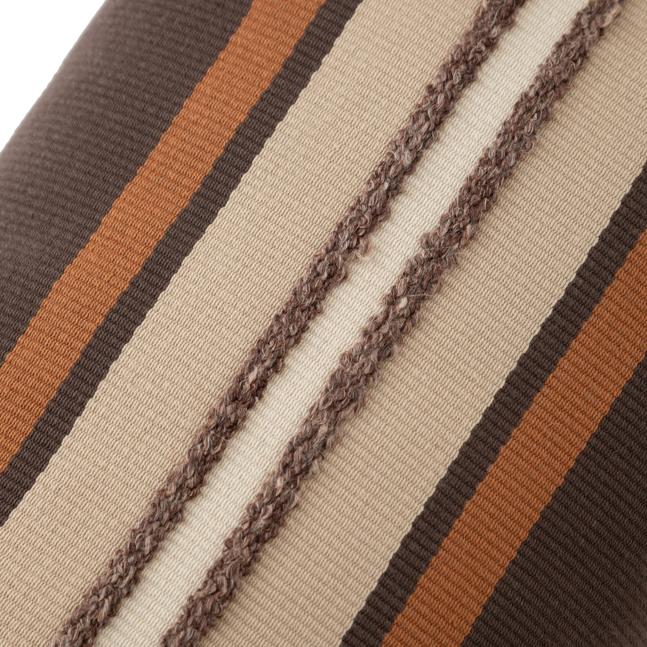 Кофейная подушка TERA в полоску 30x50