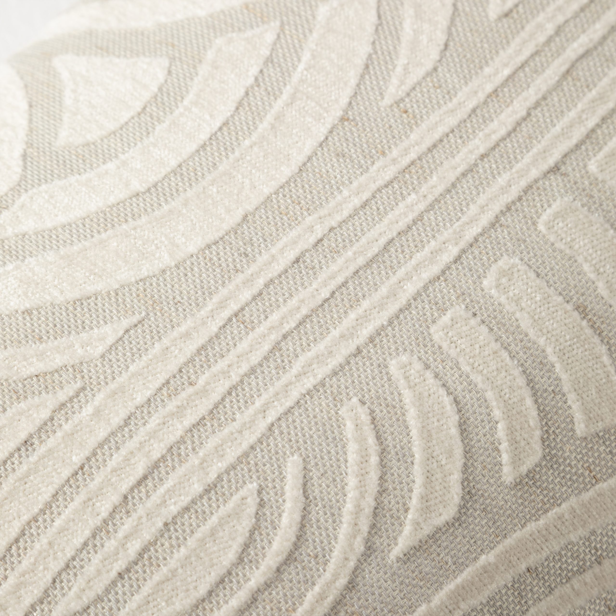 Подушка ALBA WAVE, цвет экрю, 30х50