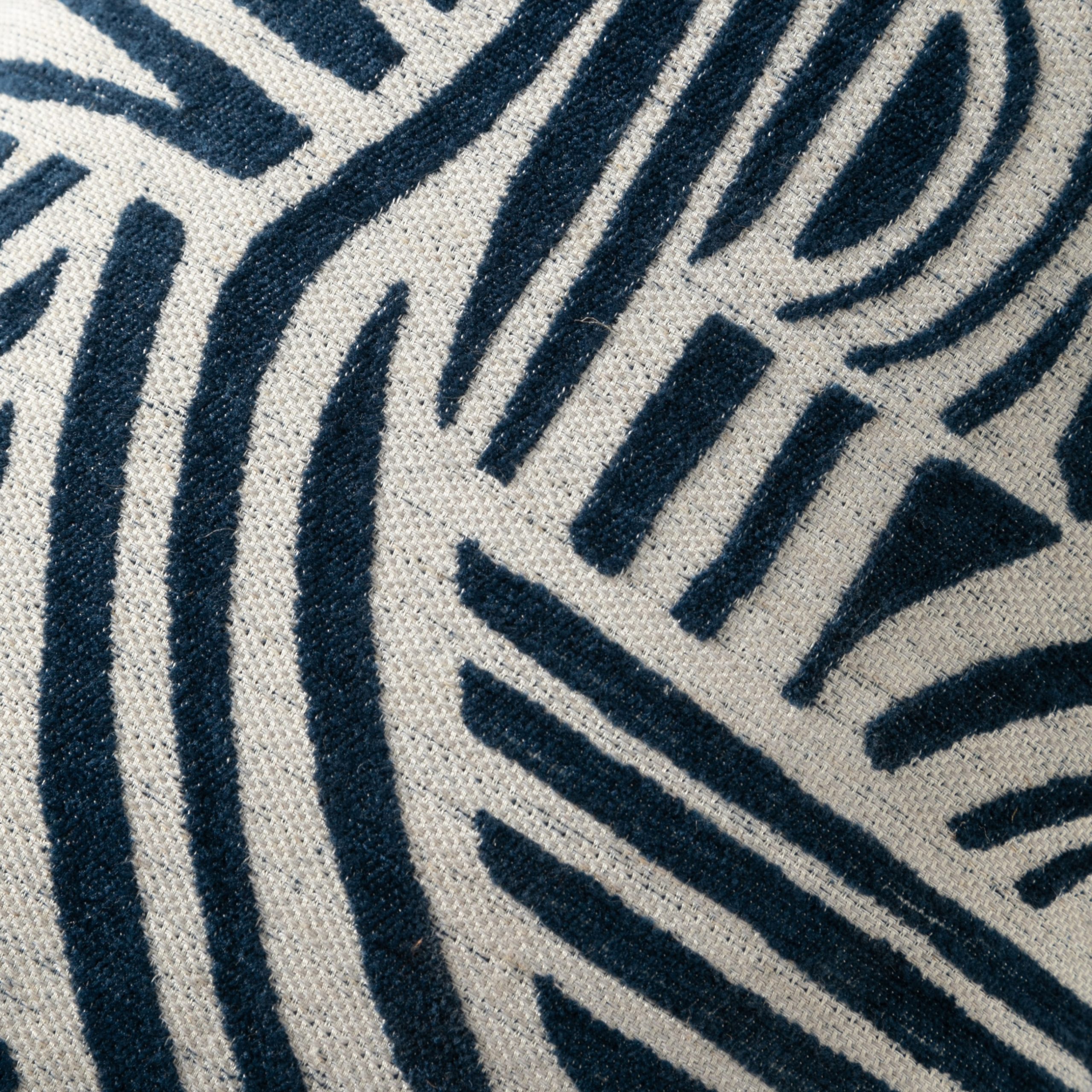 Подушка ALBA WAVE, темно-синяя, 30x50