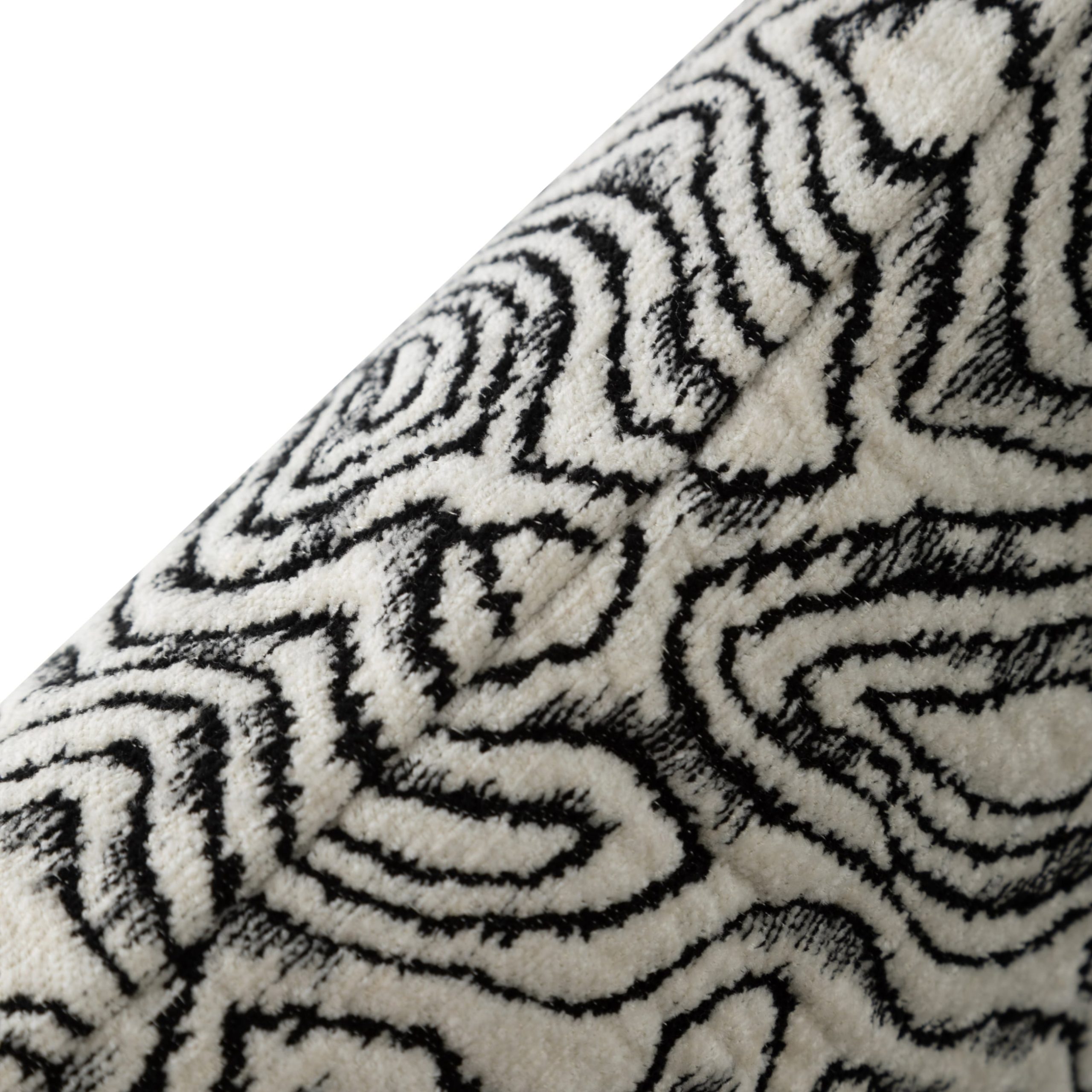 834281ac-dc37-4ea1-a03a-ce635587da99 Подушка NELLY, черный, 45х45 см