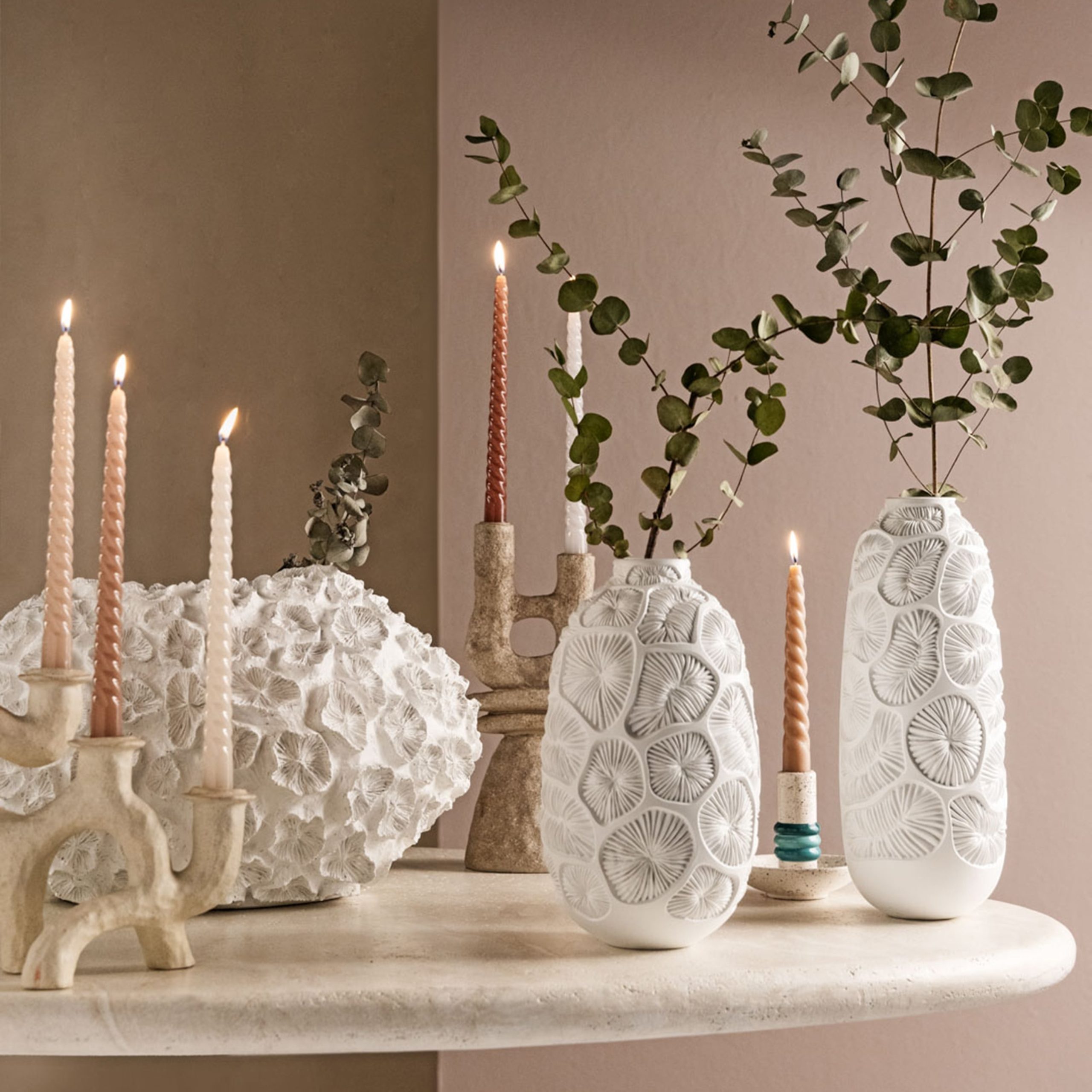 d2b59f4e-9e3d-4cd4-b2b5-30b9907860a8 Ваза Camino белая, 13х3 см