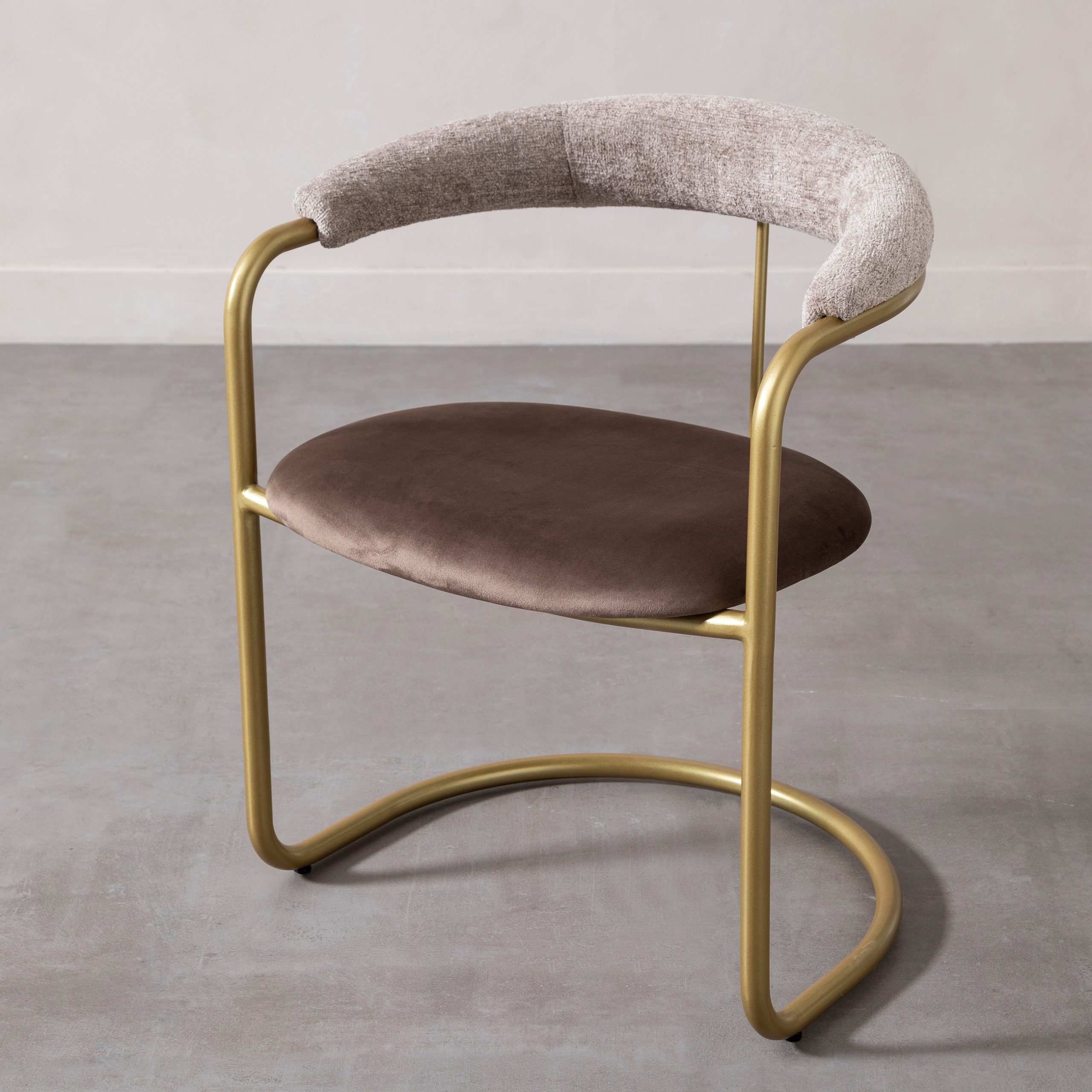 Стул Deny, темно-коричневый, ножки желтые